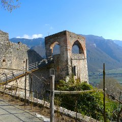P1190625    Torre Picadora, degli impiccati. Quindi gettati fuori come monito. Ora proprietà privata.